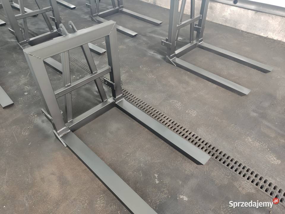 Paleciak na tył ciągnika na tuz nowy solidny podlaskie sprzedam