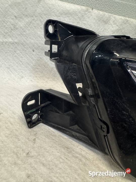 Lampa Xenon prawy przód Citroen C4 Picasso II Jasienica