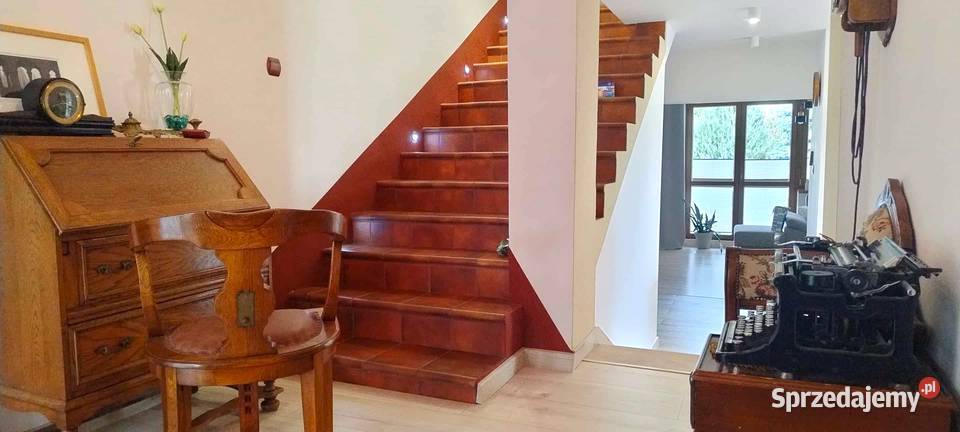 Gotowy dom z miejscem na działalność gospodarczą łódzkie Skierniewice