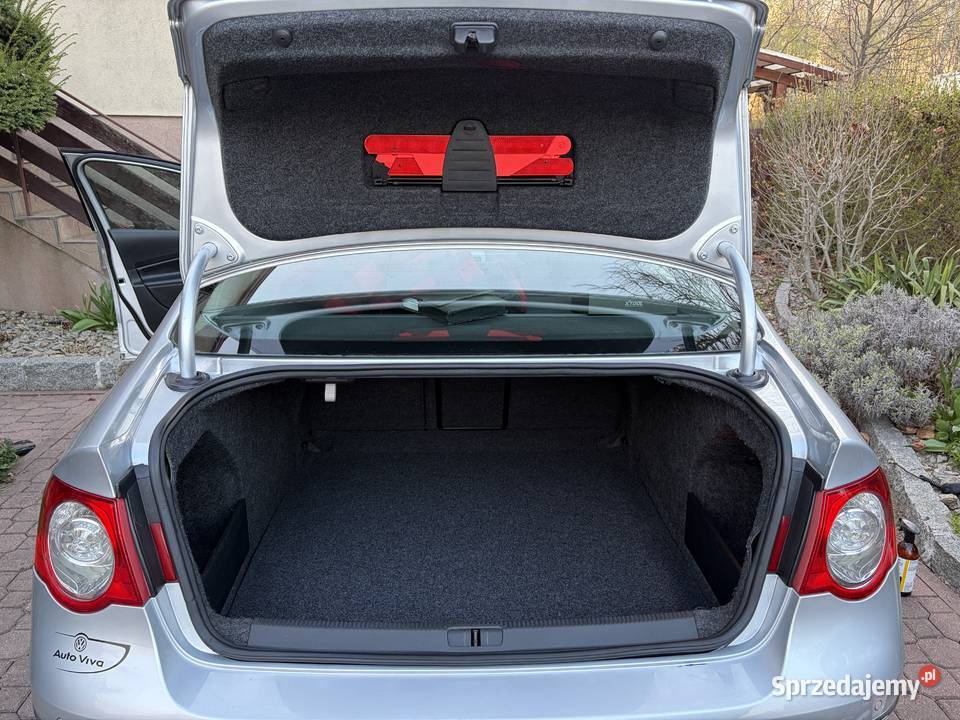 Volkswagen Passat B6 Highline RLine 20 TDI 170 Samochody osobowe Radom sprzedam
