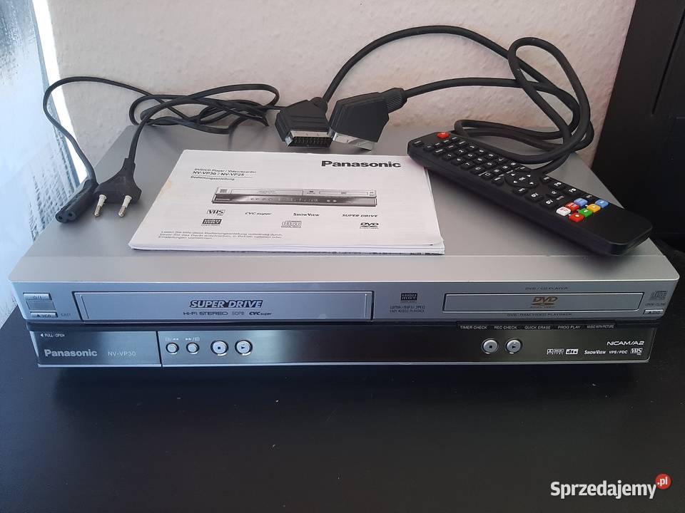 Panasonic NVVP30ECS Magnetowid VHS DVD