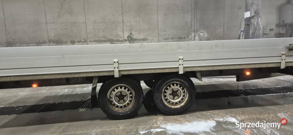 Duża Przyczepa samochodowa Konin