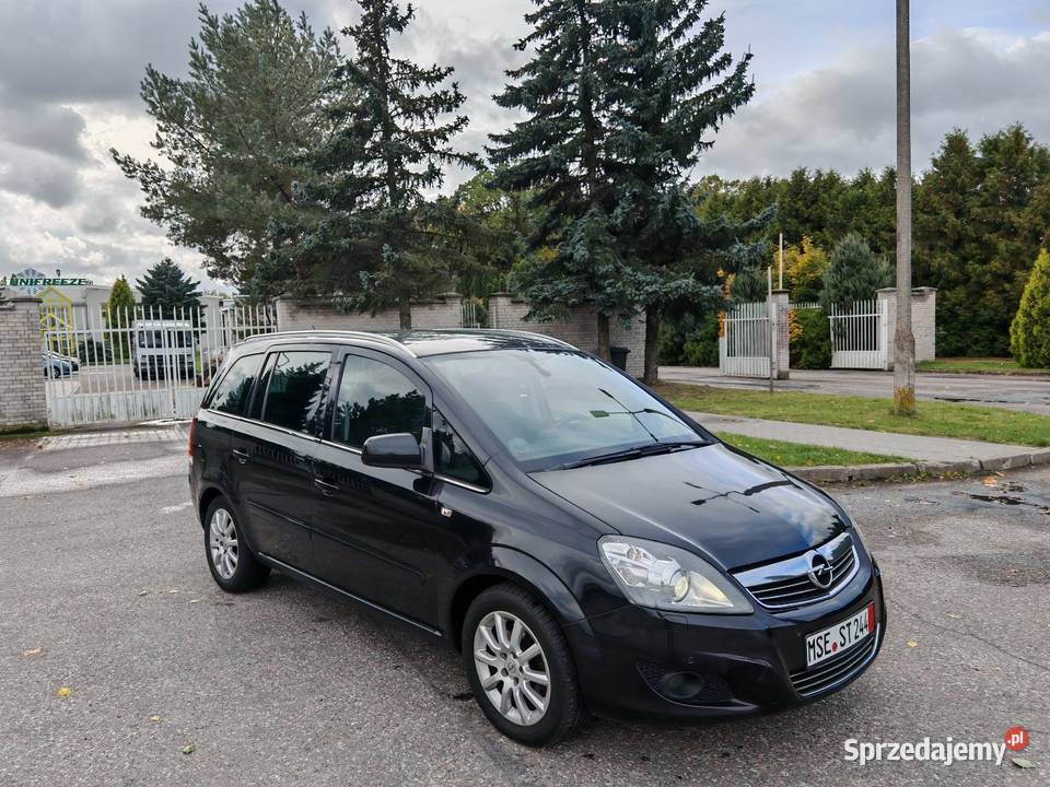 Opel Zafira B FL 17 CDTI 125 z Niemiec 7 Osobowa