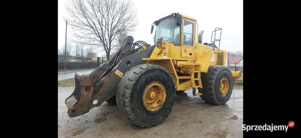 Ładowarka Volvo L 220DEF na CZĘŚCI Targoszyn sprzedam
