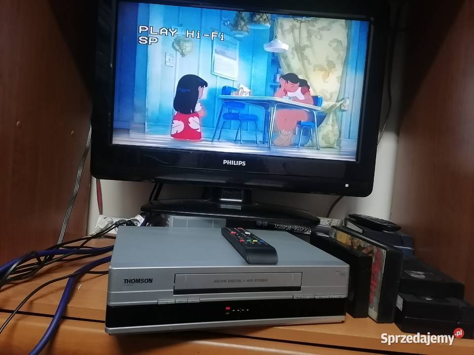 Magnetowid VHS Thomson VTH6400 stereo pilot Magnetowidy śląskie Częstochowa