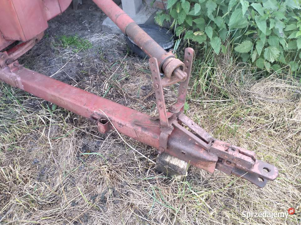 Prasa Kostka Massey Ferguson typ 208