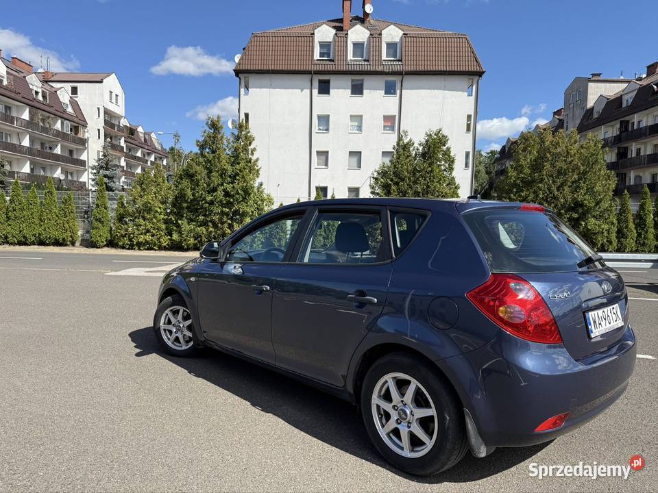Kia Ceed 14 Benzyna 110 Niski przebieg 108k garażowany mazowieckie Warszawa