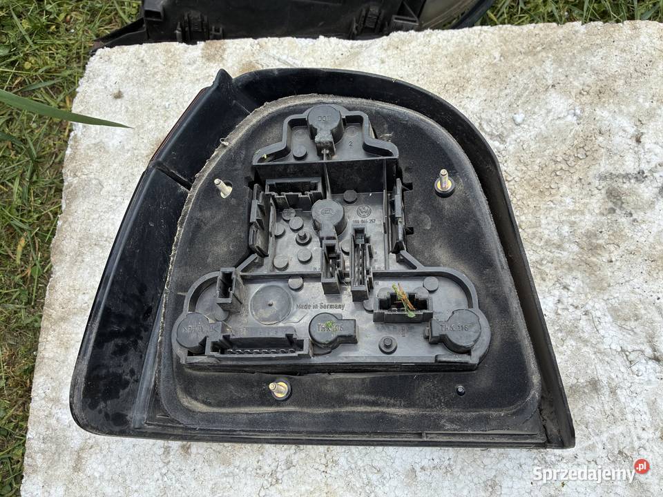 Lampa Prawa Tył Volkswagen Golf 3 osobowe Lampy tylne Wisznice