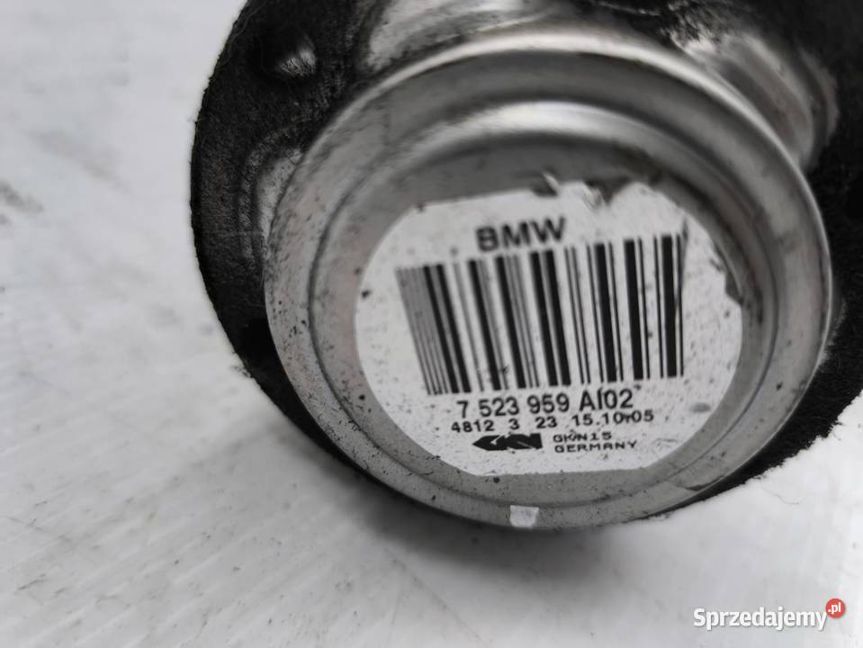 PÓŁOŚ LEWY TYŁ BMW E90 20i 7523959