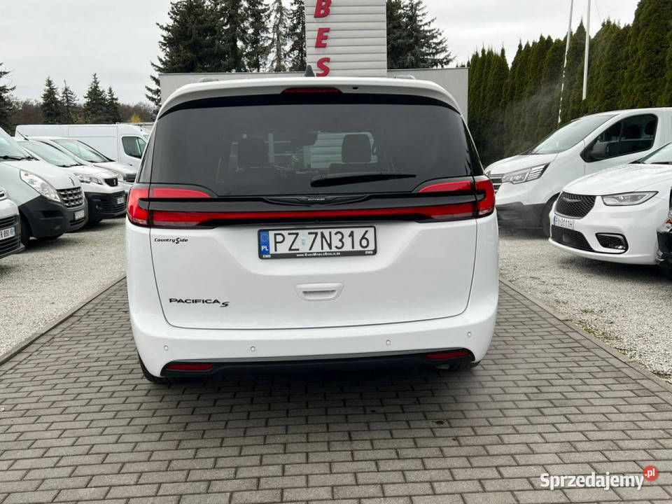 Chrysler Pacifica 36 V6 291 7 osób Nowa Baranowo