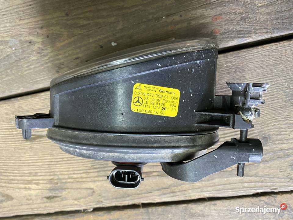 Halogen mercedes cklasa 2010 Braciszewo