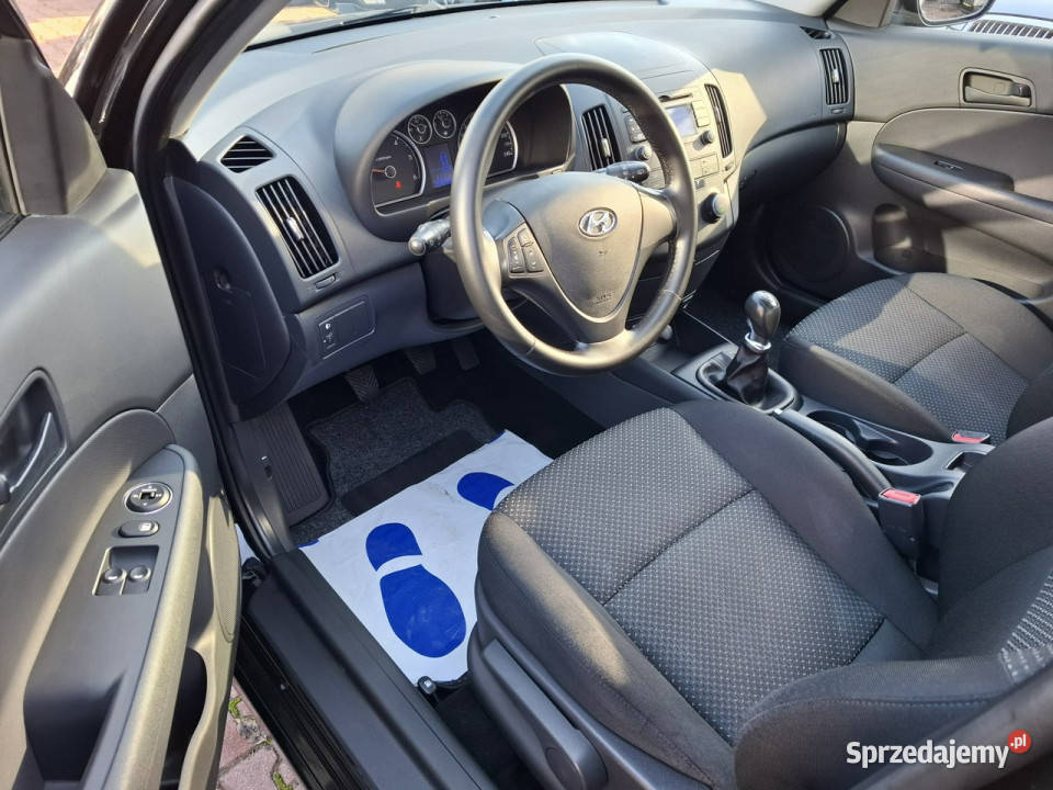 Hyundai i30 16 CRDi 116 Koni Sprowadzony z lakier metallic Lublin