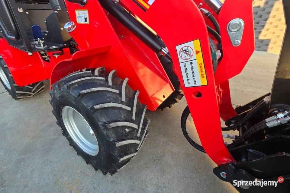 NOWOŚĆ Ładowarka kołowa HERACLES LGE06 KUBOTA 25 Dunkowa sprzedam