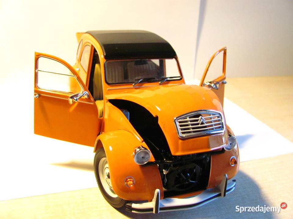 Samochód realistyczny model Citroen 2CV skala Modelarstwo Łódź