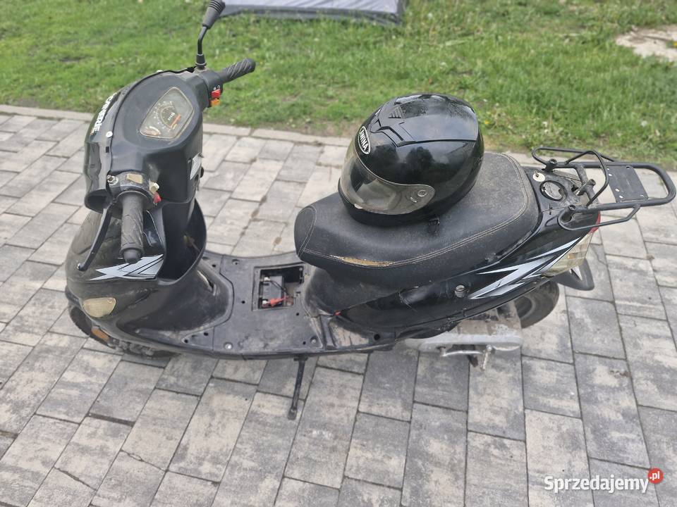 Sprzedam skuter 50 z kaskiem mazowieckie