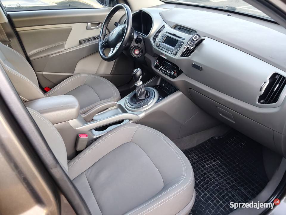 Kia sportage wersja wyposażenia L 16 136 Jarosław