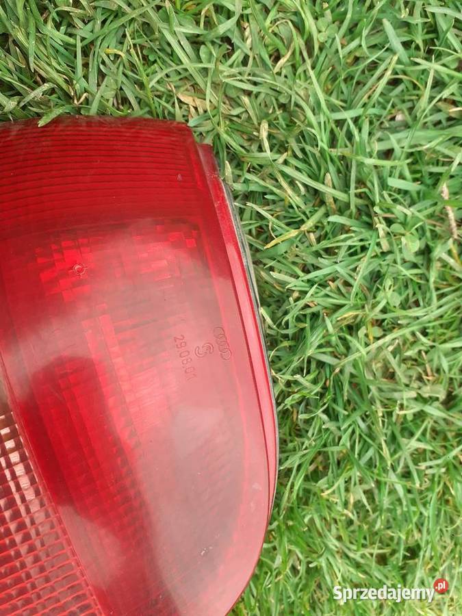Lampa tył lewa Audi A4 B5 Avant przedlift osobowe Siedliszcze-Osada sprzedam