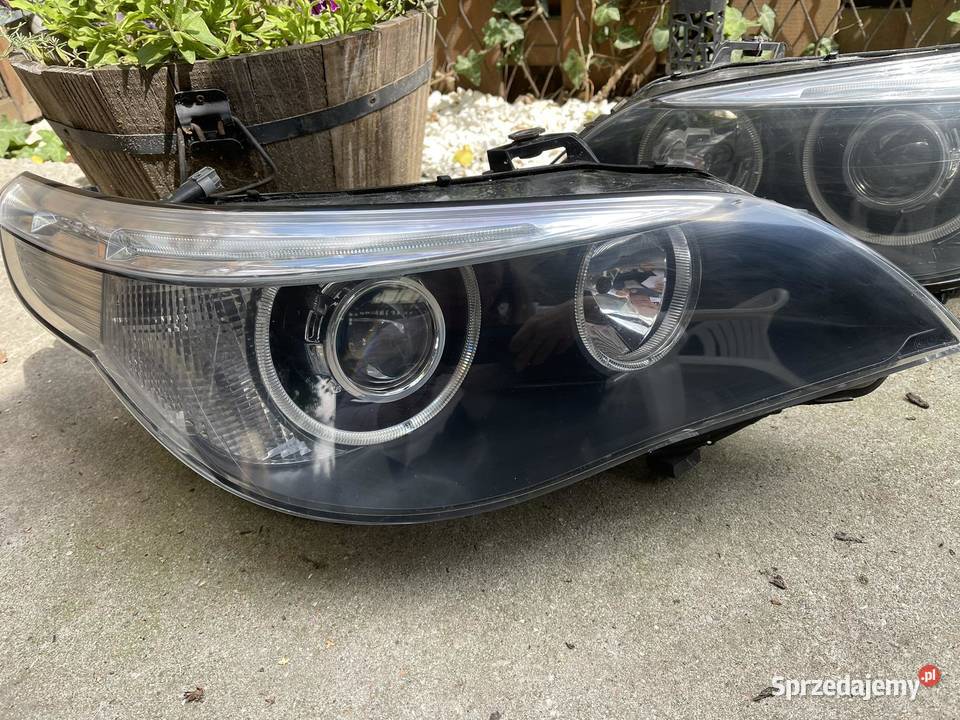 BMW E60 E61 KOMPLET LAMP ZWYKŁE NA SOCZEWCE Lampy przednie Ostroróg