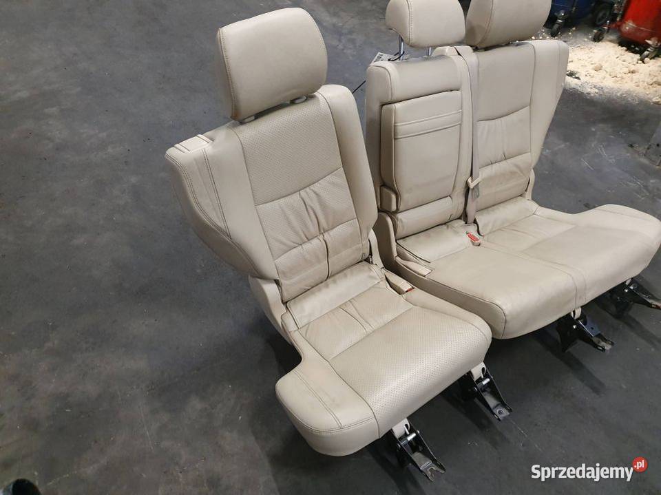 KANAPA TYŁ TOYOTA LAND CRUISER 120 Lipno
