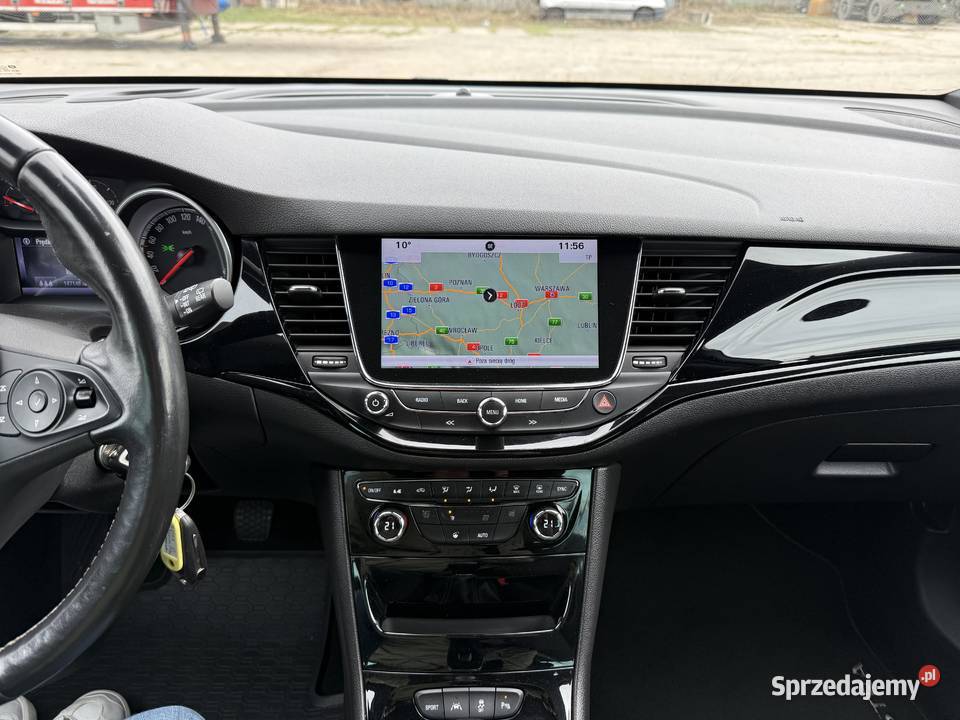 Opel Astra K 14 BENZYNA Nawigacja Kamera Ledy elektrycznie ustawiane fotele Konin