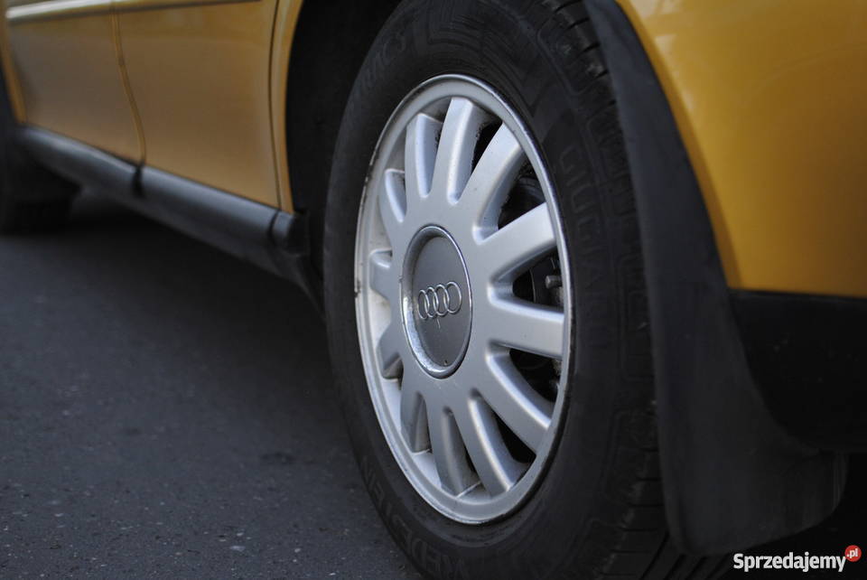 Audi A3 Złote 18 125 realny przebieg kupiony w polskim salonie Tomaszów Mazowiecki