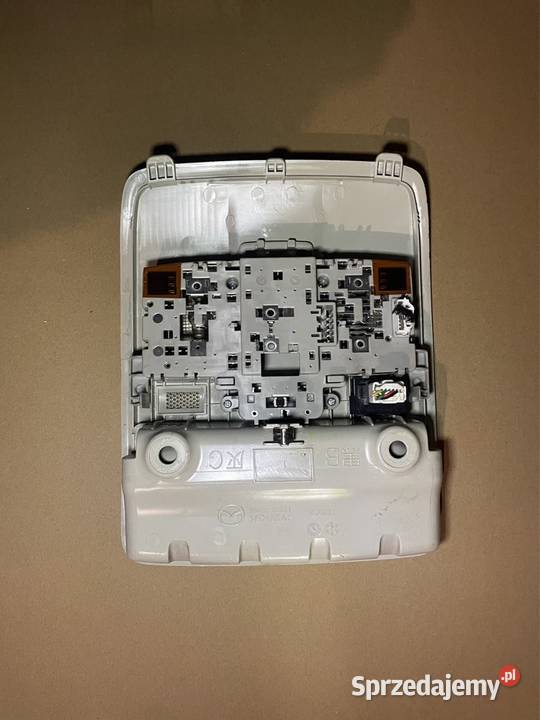 KD4569971 Lampka podsufitki mazda cx5 cx5 Wyposażenie wnętrza Szczecin