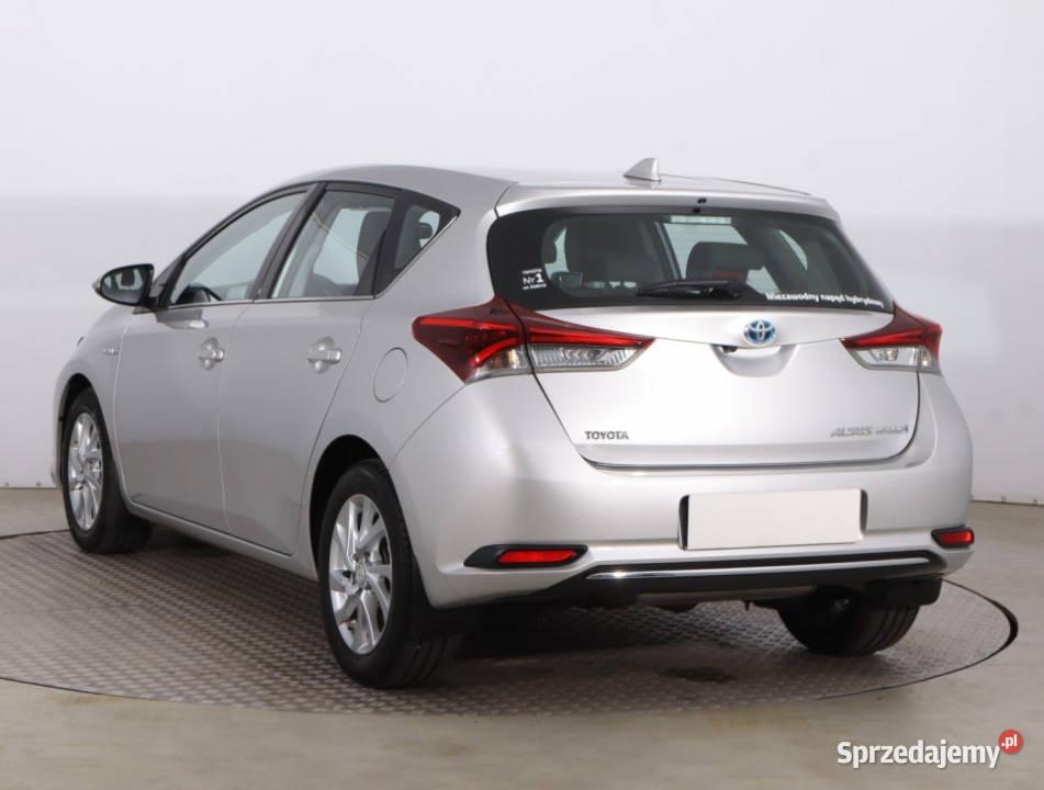 Toyota Auris Hybrid Piaseczno