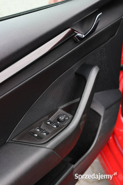 koda Octavia 15 150 Ambition IV 2020 światła do jazdy dziennej śląskie Tychy