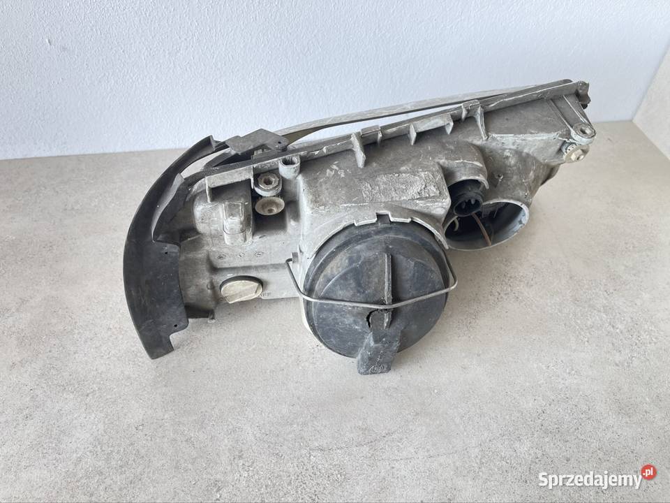 Audi 90 lampa przednia lewa części lampy Chełm
