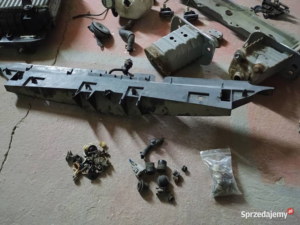 Yaris II D4D części pozostałości Wałcz