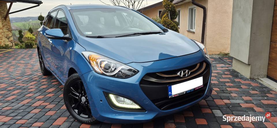 HYUNDAI I30 16B FULL KEYLESS SKÓRY LED 2x PDC światła przeciwmgielne Tarnów