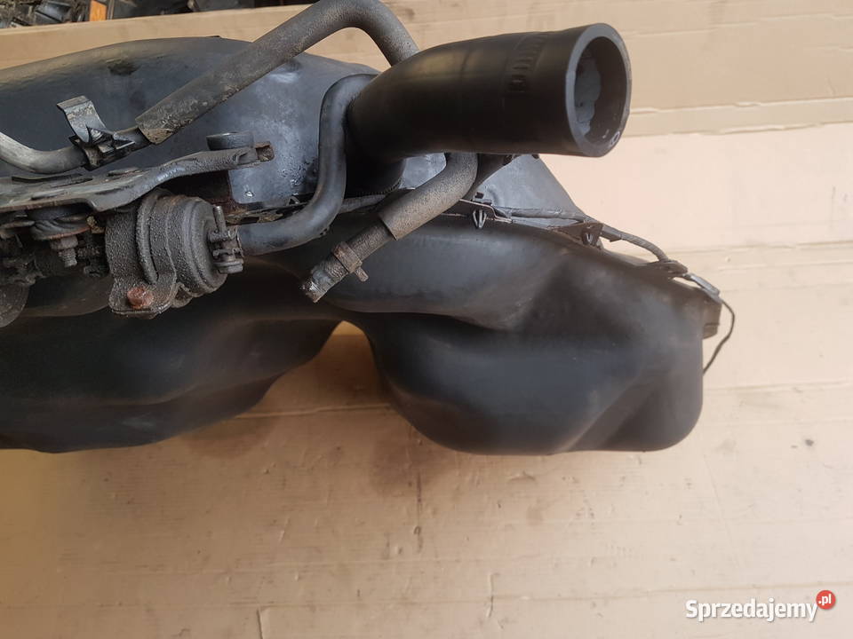 Subaru Forester 3 SH zbiornik paliwa kompletny Legnica sprzedam