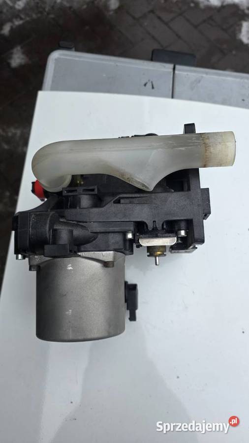 Buderus Logamax Plus GB02224 pompa obiegowa z Pozostałe wielkopolskie