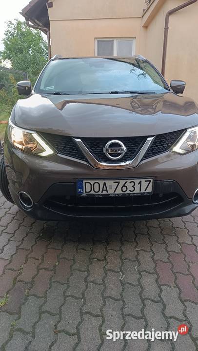 Nissan Qashqai diesel 4x4 panorama dach Oława