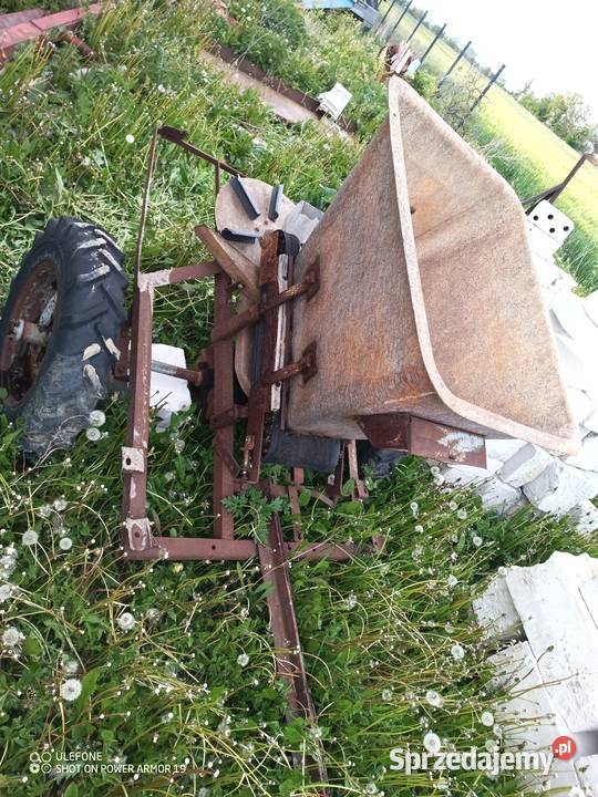 Rozsiewacz nawozu Kos nowe opony motyl Rostkowo