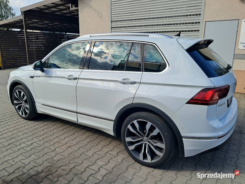 VOLKSWAGEN TIGUAN NF Rline 20 TSI BT Rok produkcji 2017 śląskie Raszczyce