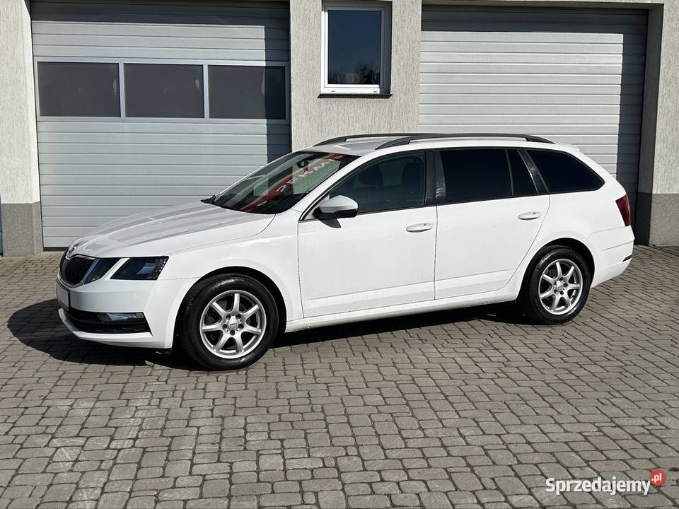 SKODA OCTAVIA 16TDI 115 SALON POLSKA SERWIS FV23 115KM Białystok sprzedam