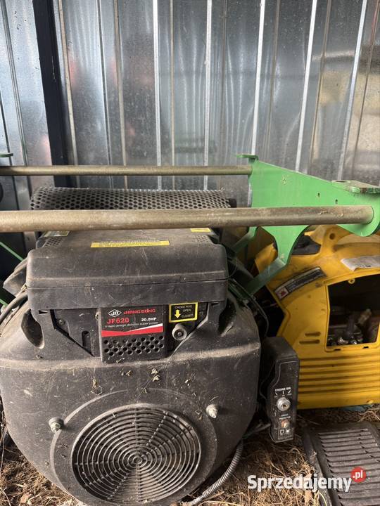 Silnik 20 jd do traktorka Kłodawa