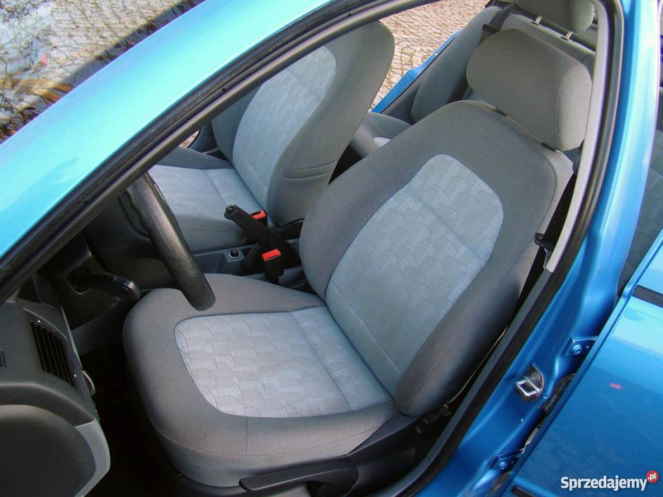 koda niebieski mazowieckie Gostynin