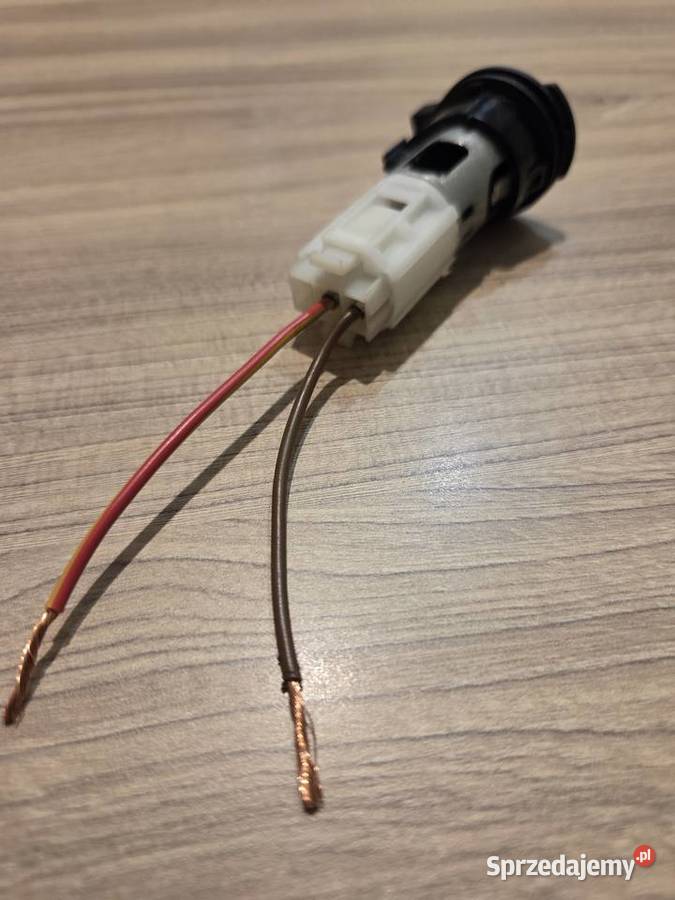 Zapalniczka Samochodowa z Klapką Gliwice