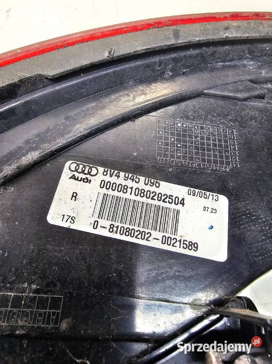 LAMPA PRAWY TYŁ AUDI A3 8V SPORTBACK 8V4945096 osobowe Przystajń