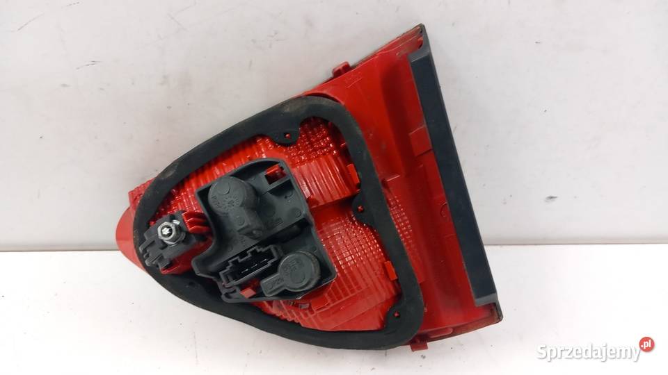 SEAT EXEO SEDAN LAMPA TYŁ LEWA W KLAPĘ wielkopolskie