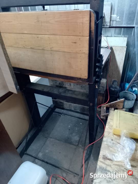 Magiel zabytkowy 90 letni