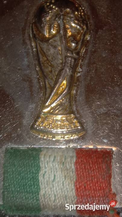 Brelok 51 lat z 1974 włoskiej reprezentacji w