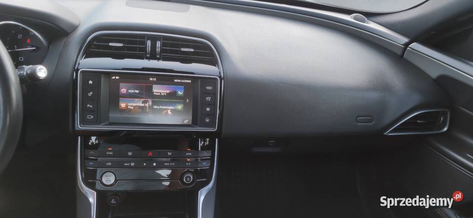 Jaguar XE Zadbany mały przebieg isofix XE łódzkie Łódź