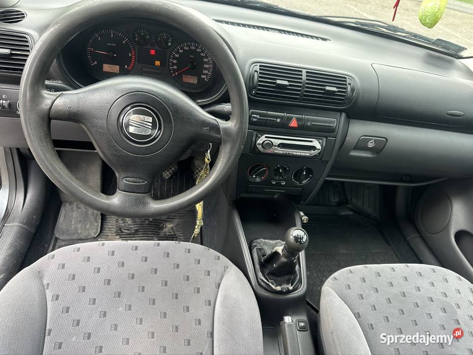 Seat Toledo 19 TDI 2002r 4/5