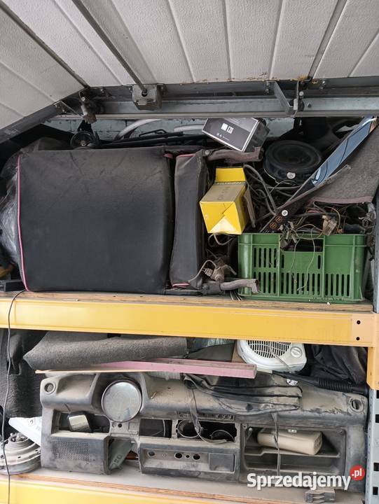 Części do VW garbusa 1303 wielkopolskie Kaczanowo sprzedam