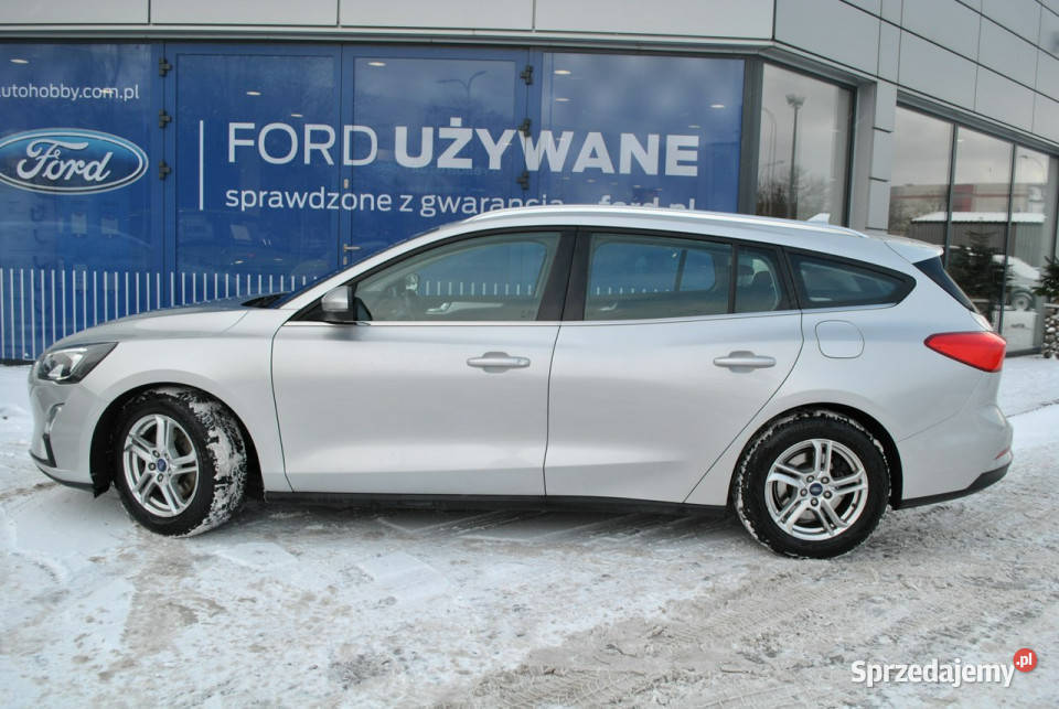 Ford Focus Kombi Trend Edition 10 EcoBoost 125 Rok produkcji 2020 Białystok
