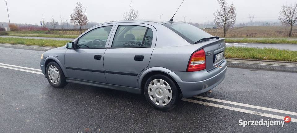Opel Astra G 2004 14 Benzyna EcoTec niski 1389cm3 Trękusek