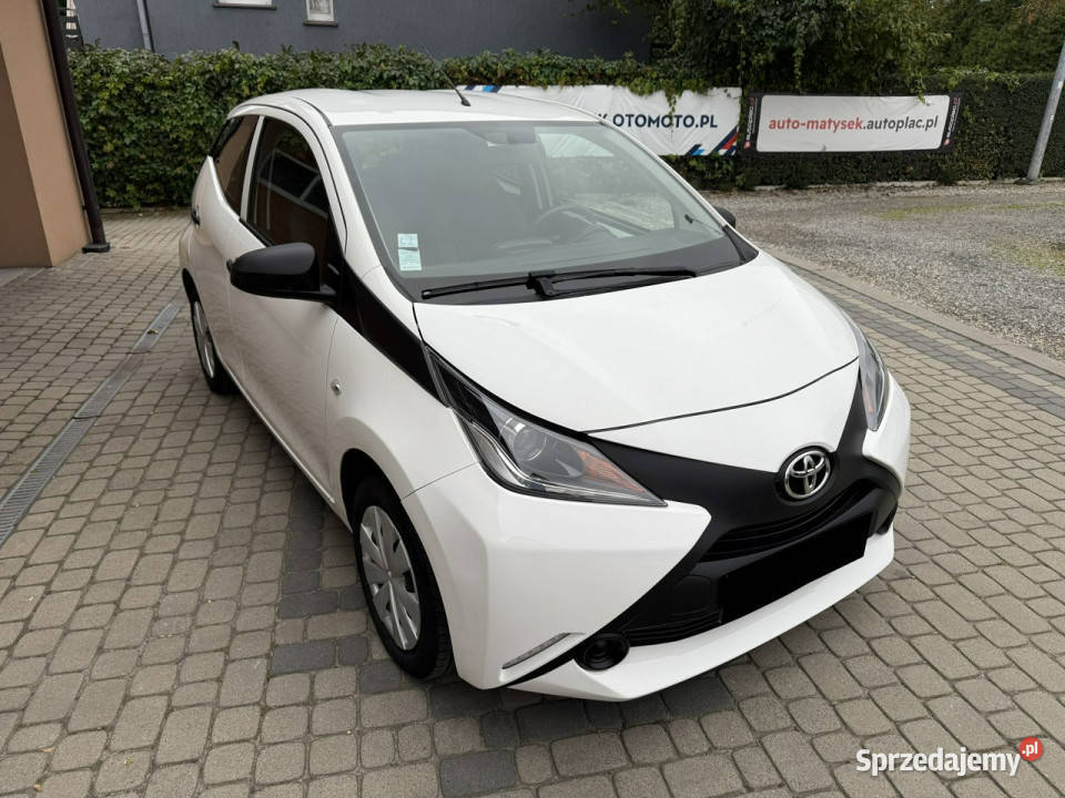 Toyota Aygo 10 69 Klimatyzacja II 2014 centralny zamek Orzech